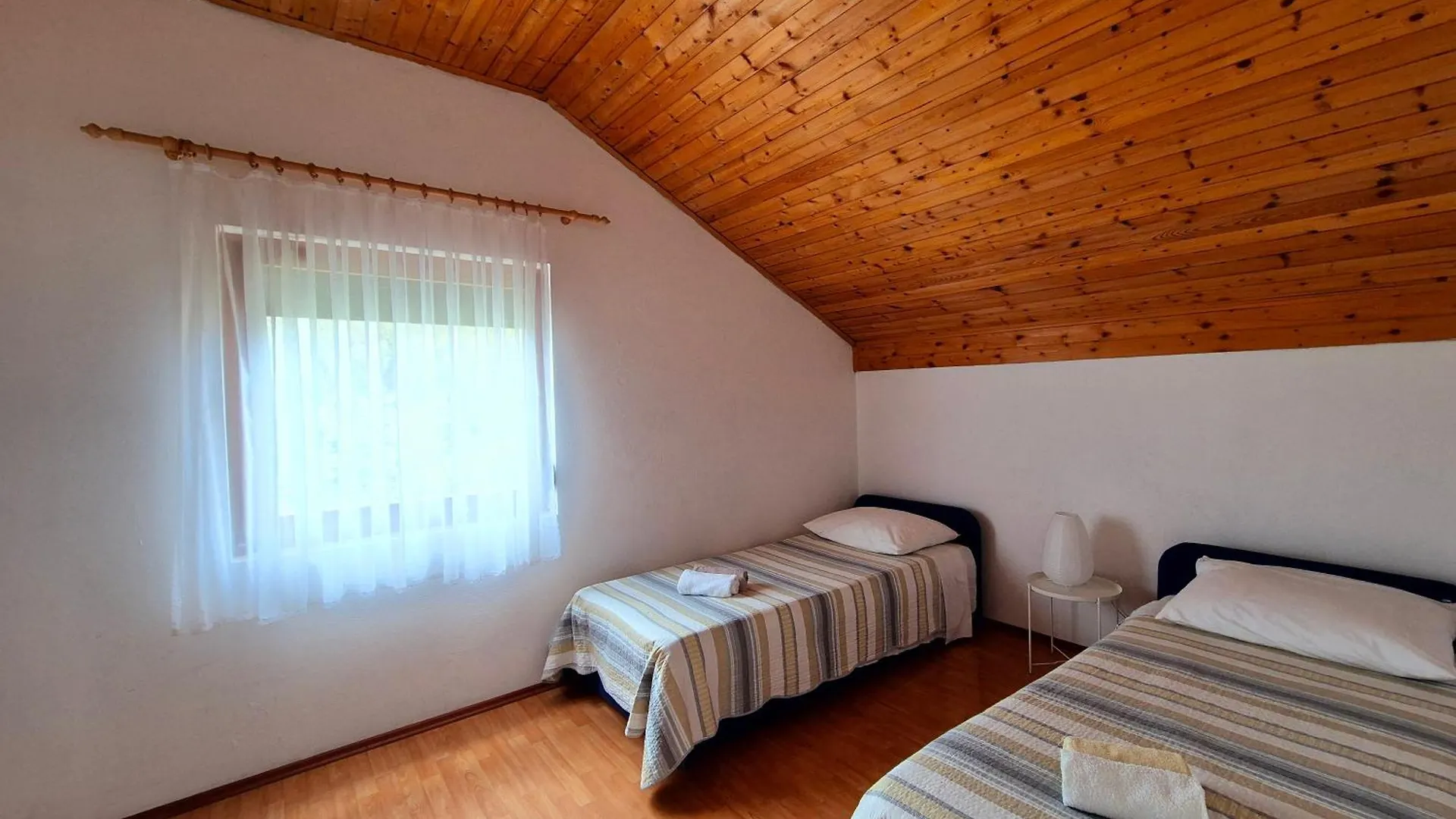 Apartments Bele Maslenica