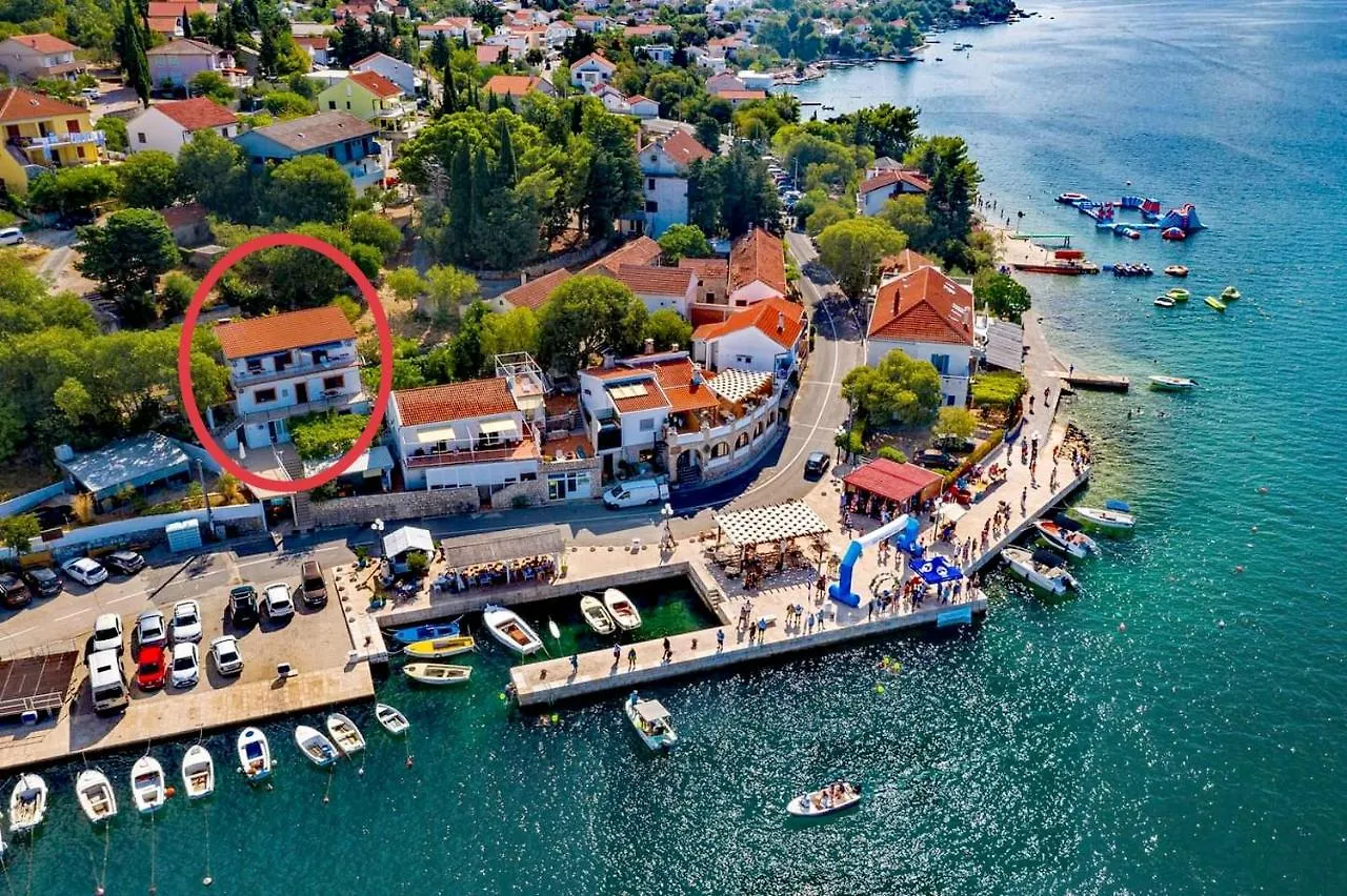 Apartments Bele Maslenica